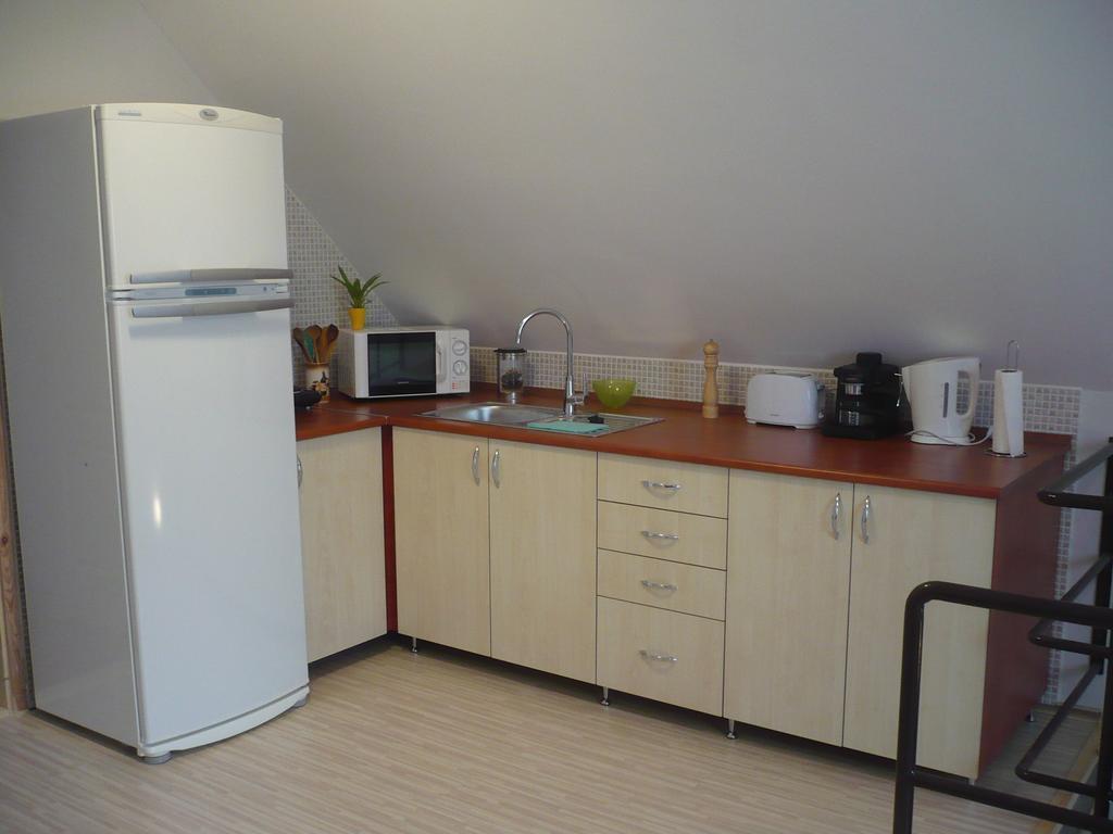 Eszter Apartmanhaz Hajduszoboszlo Exterior photo
